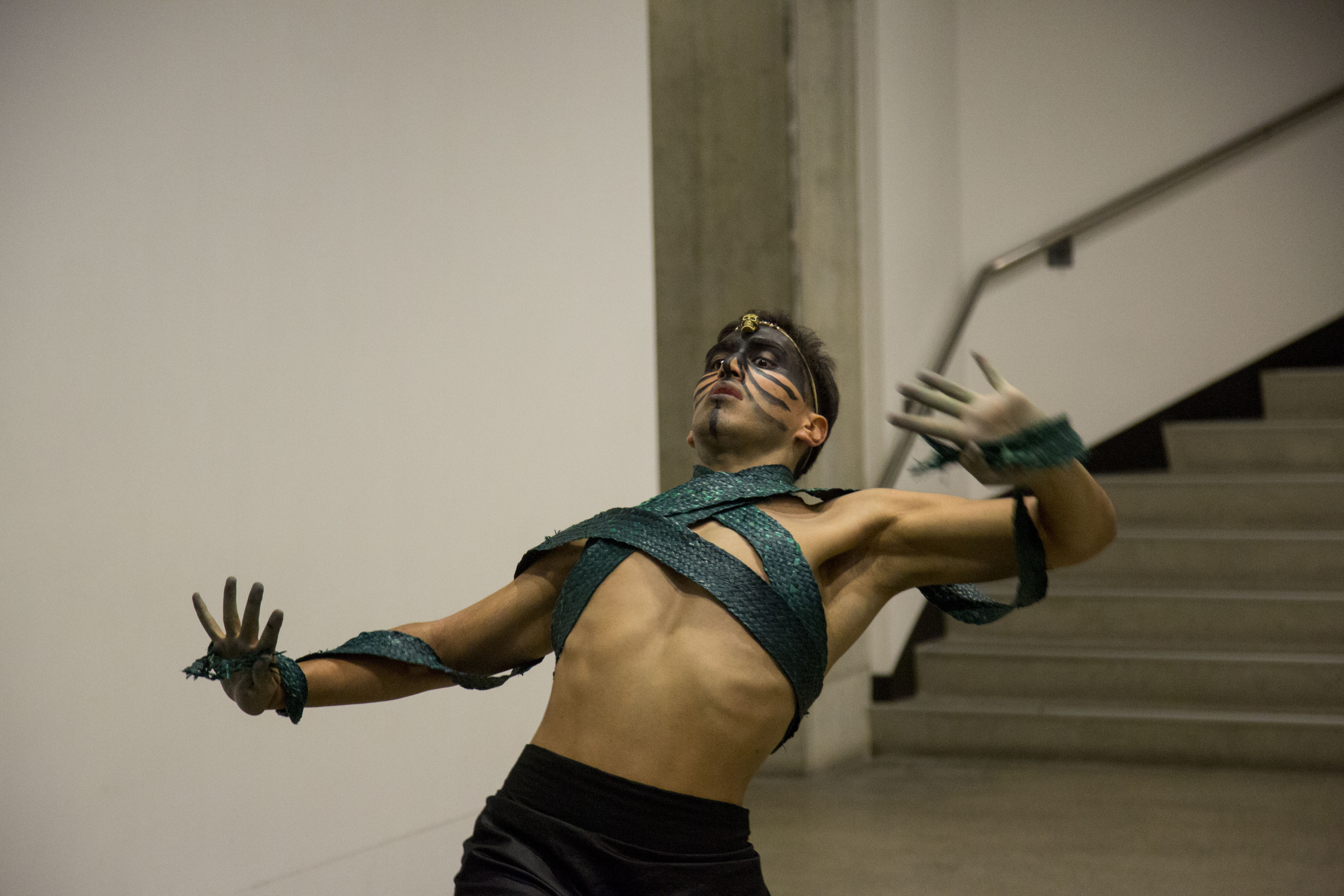 White Night: SaVAge K'lub activates Still, Like Air, I'll Rise